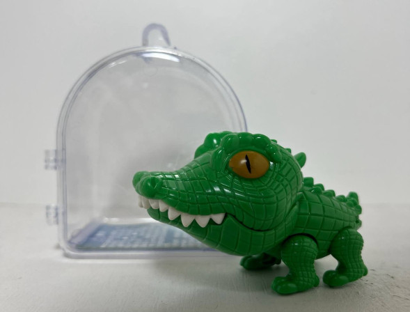 Дракончик маленький (пласт.) «Лаймовый»