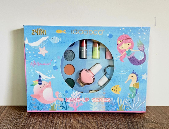 Набор косметики IGOODCO (24в1)