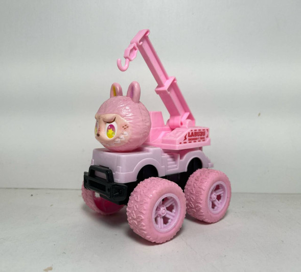 Машинка (пласт.) Лабубу-Монстр-Трак «Розовая» (маленькая, инерционная)
