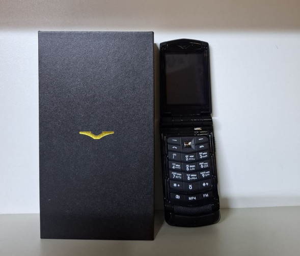 Телефон V77Ayxta