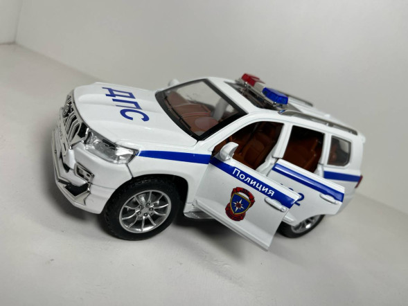 Машинка (метал) «DIE-Cast Car» Toyota Prado ДПС (Белый)