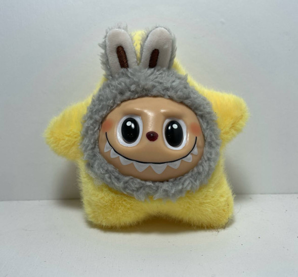 Labubu - звездочка (Брелок)