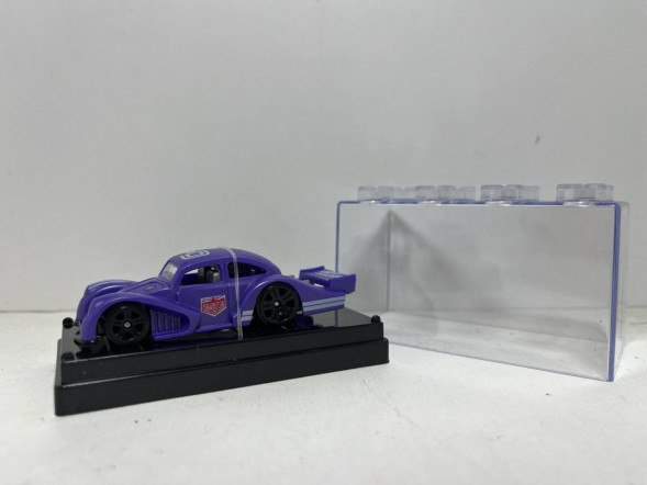 Машинка (пласт.) миниатюрная #10