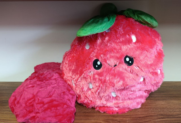 Подушка+Плед "Клубничка"