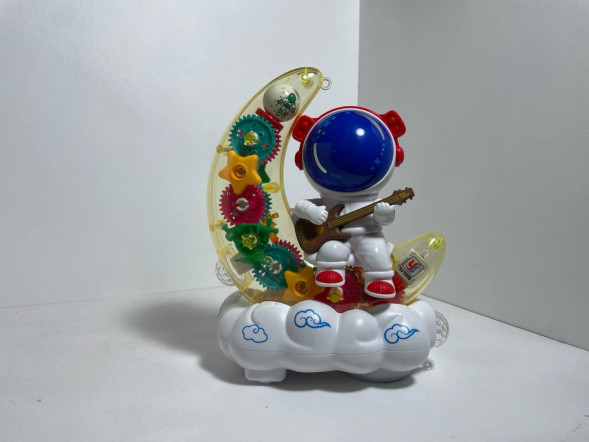 Космонавт музыкальный "Шестерёнки"