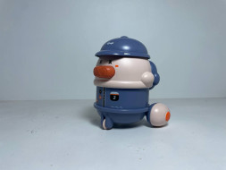 Утка пластиковая заводилка (Бирюзовый)